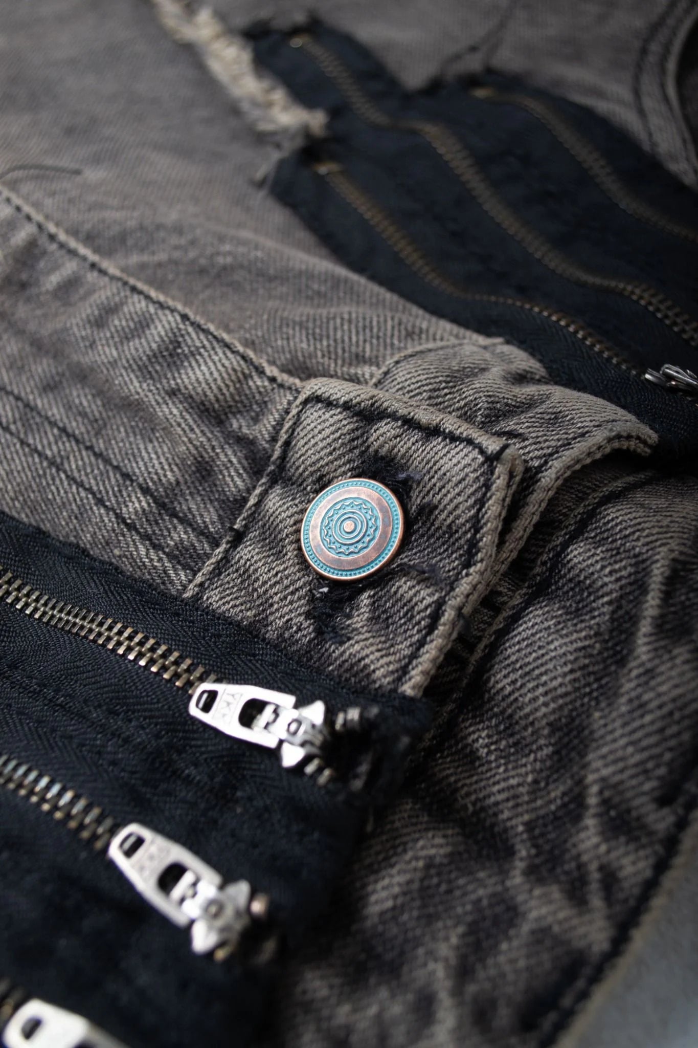 PYRITE 3 QUARTER SHORT PANTS