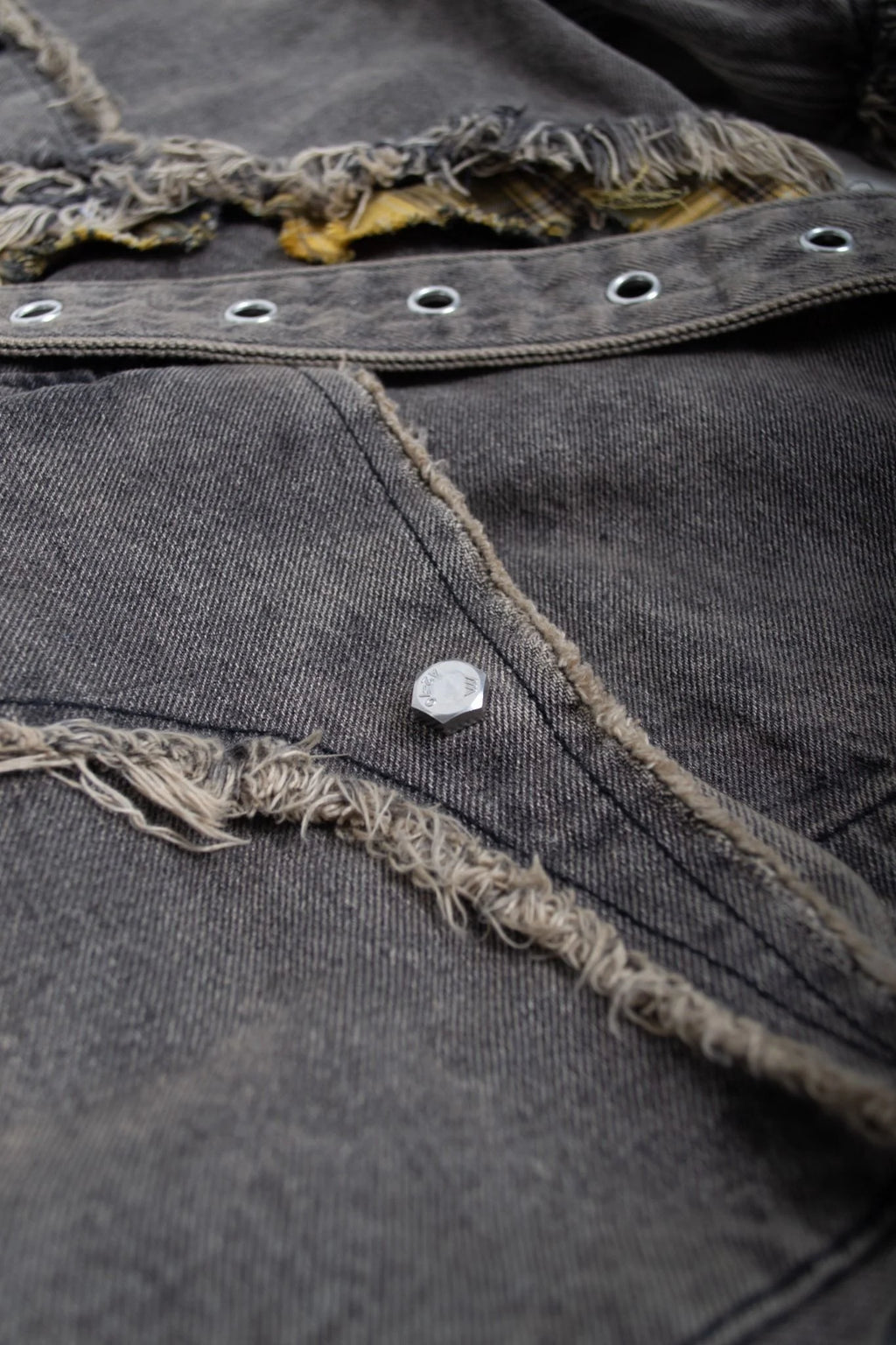 PYRITE 3 QUARTER SHORT PANTS