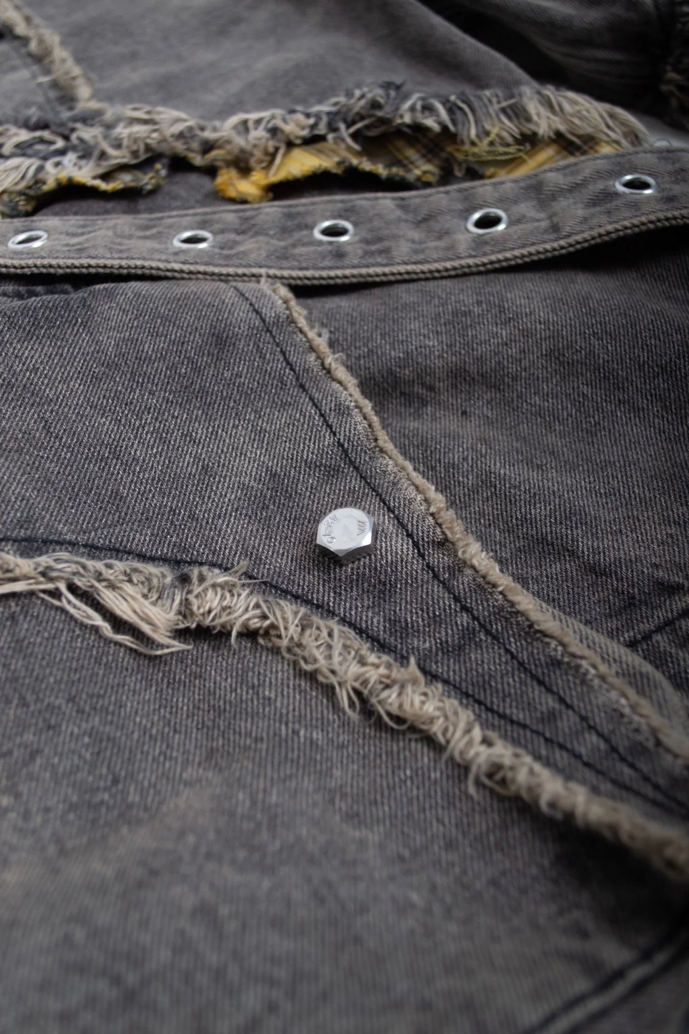 PYRITE 3 QUARTER SHORT PANTS