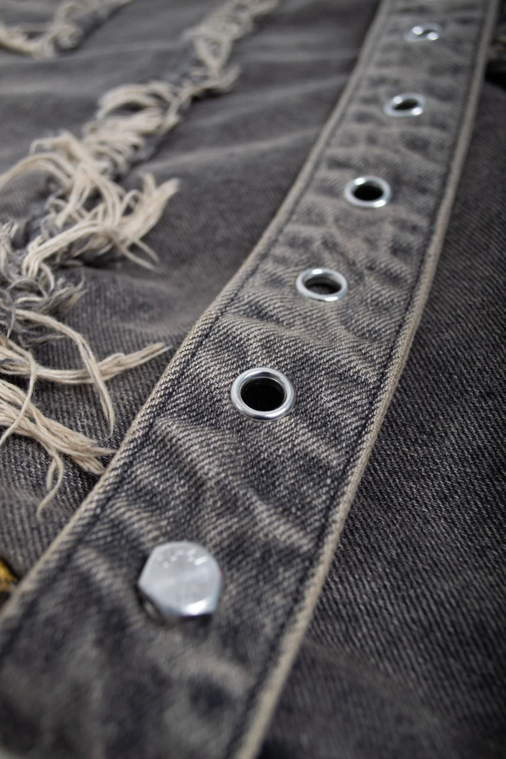 PYRITE 3 QUARTER SHORT PANTS