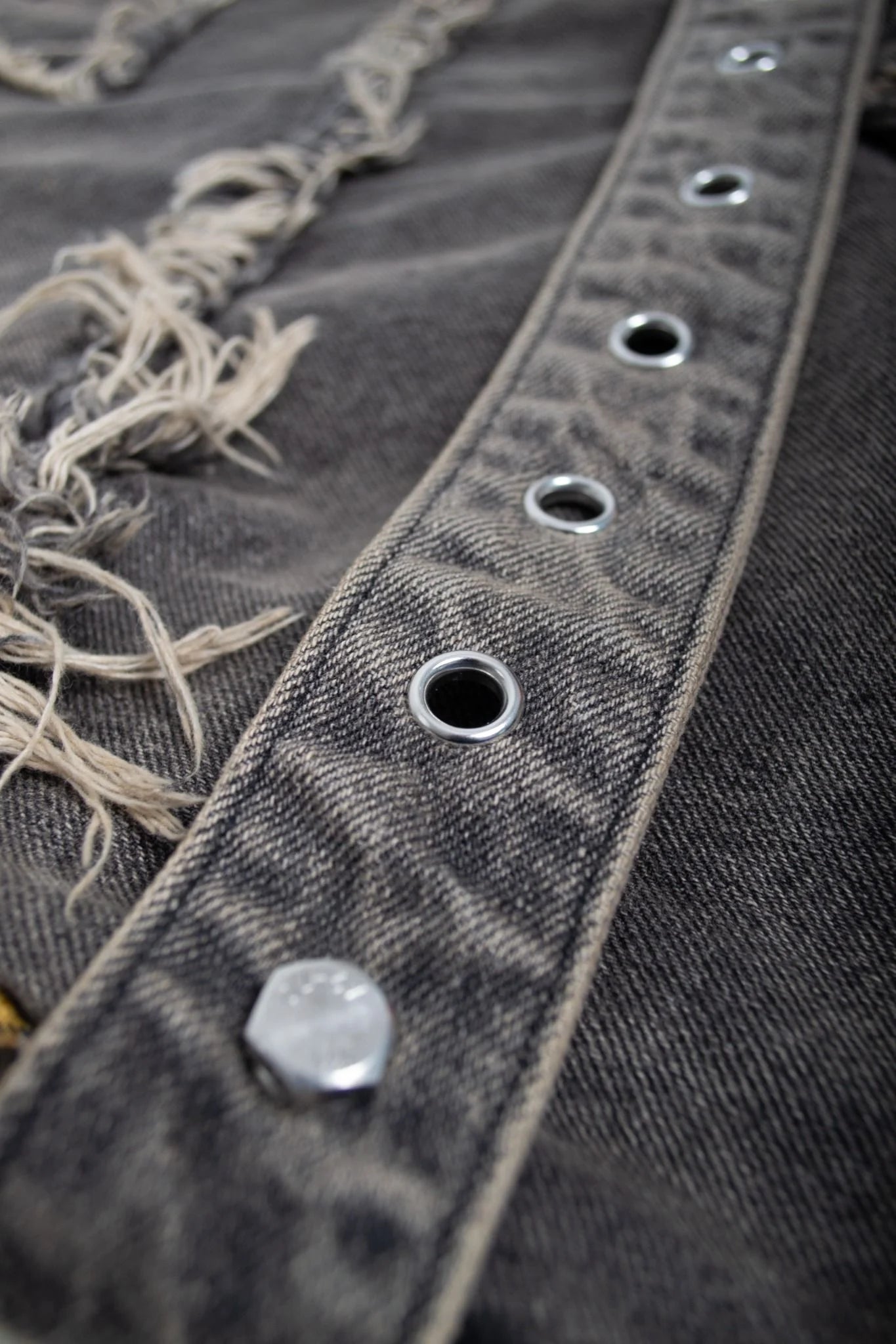 PYRITE 3 QUARTER SHORT PANTS